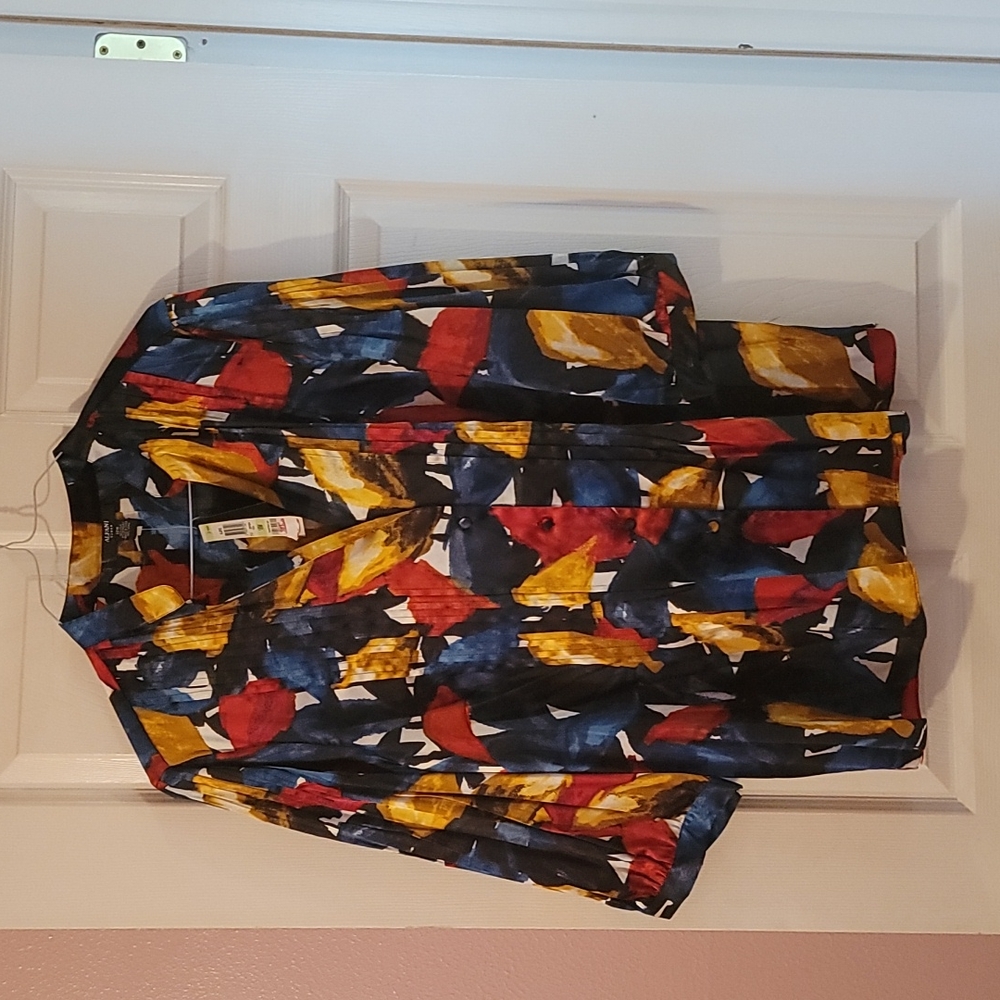 Alfani Silk Floral Top Size 18W